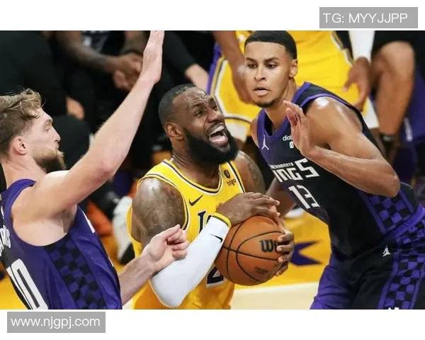 热火与湖人G4激战正酣全场直播精彩瞬间不容错过